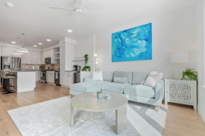 Deluxe Designer 1BR Gym Pool HTub